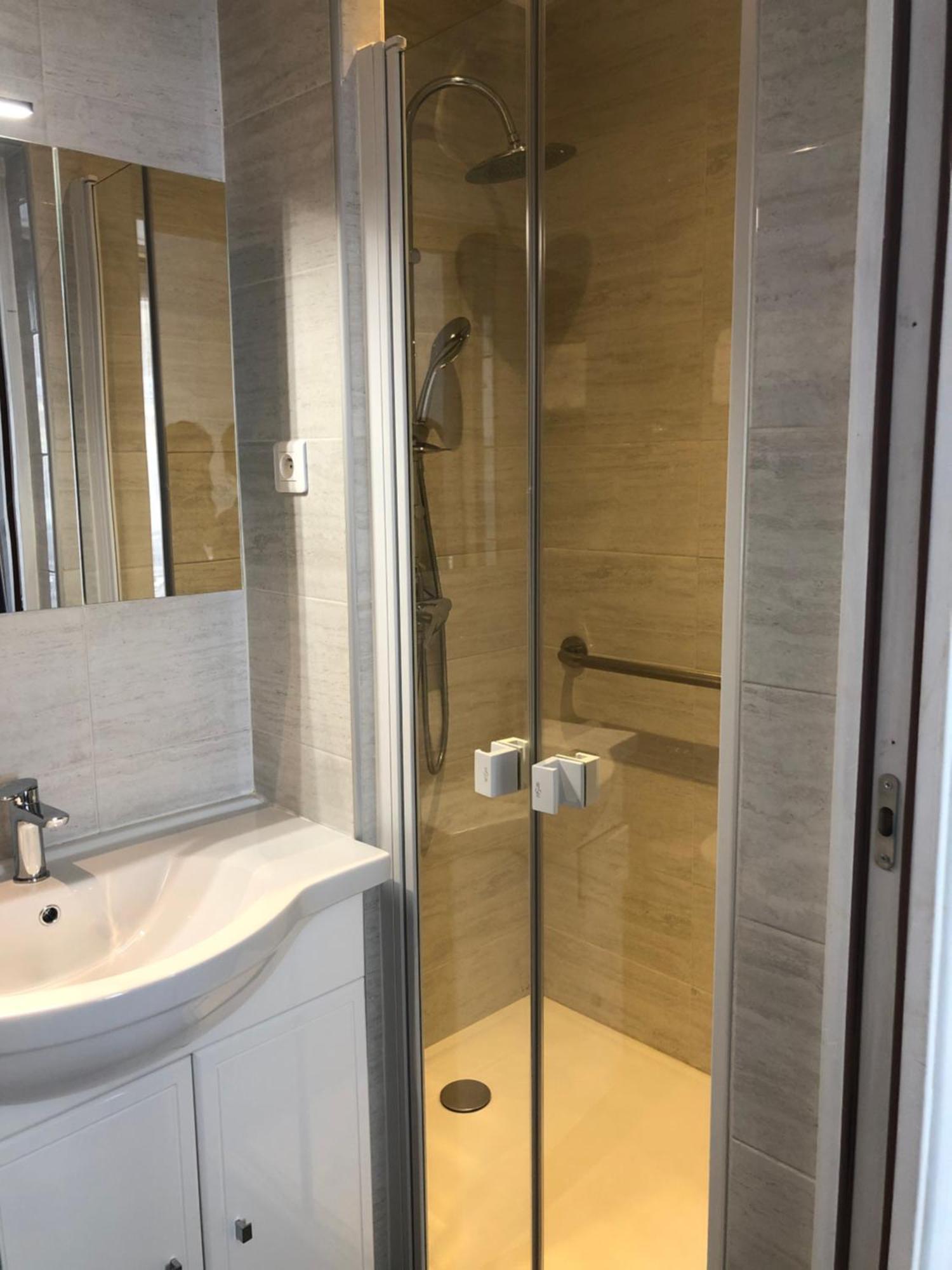 Double Room,1027958668:JPEG