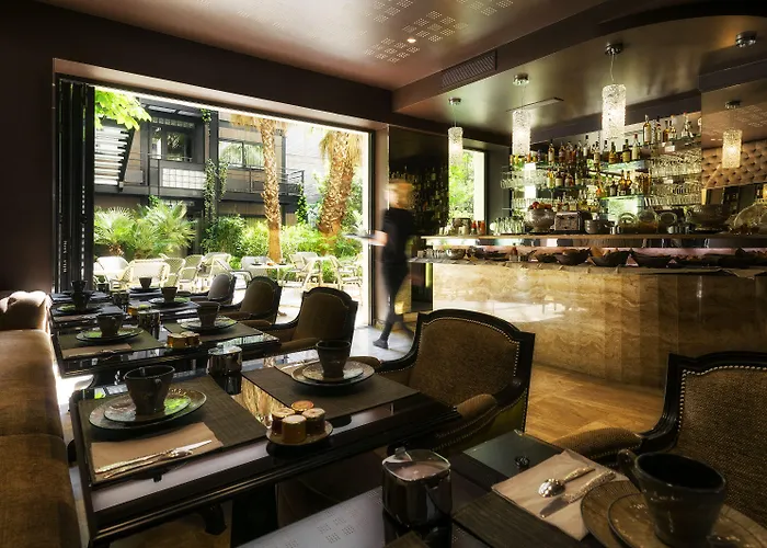 B MontmartreHotel Parigi